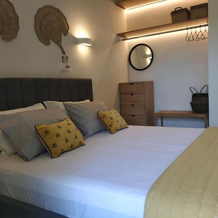 Coritos Apartments Corfu コントカリ エクステリア 写真