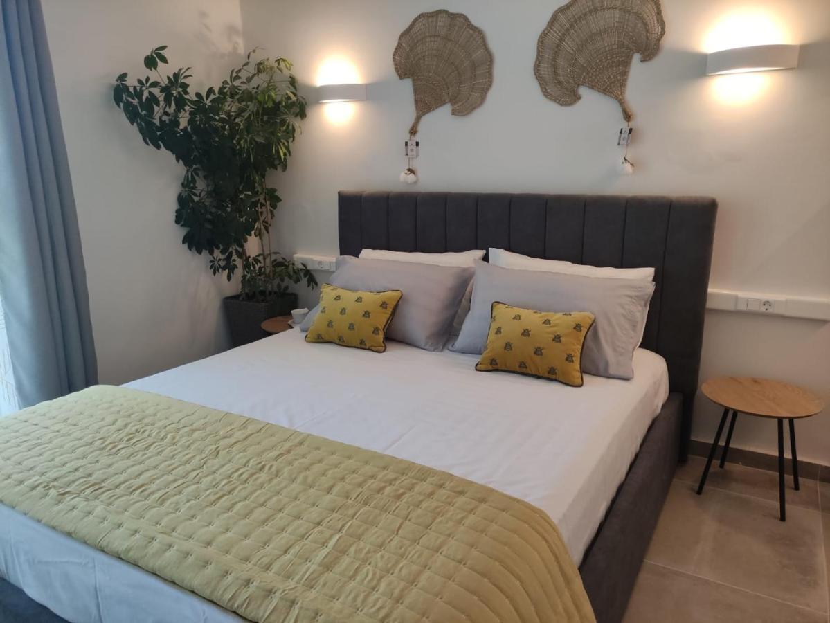 Coritos Apartments Corfu コントカリ エクステリア 写真