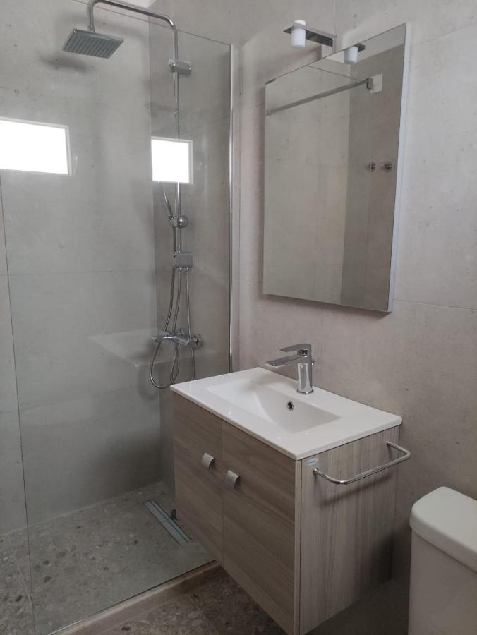 Coritos Apartments Corfu コントカリ エクステリア 写真